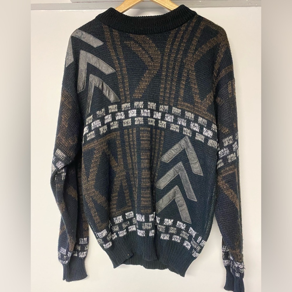 LUCIANO DIVANNI Vintage crewneck knit sweater, geometric patterns size medium - Picture 3 of 6